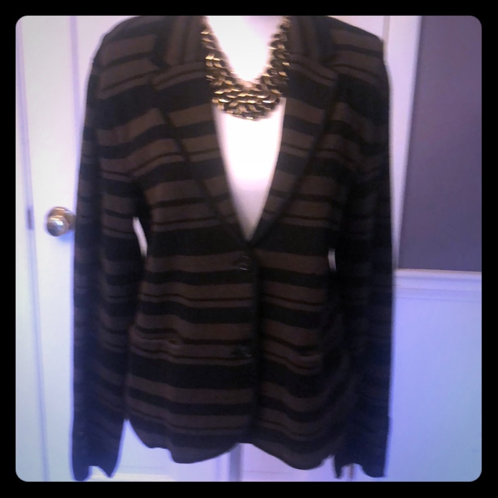 Loft Sweater black brown large